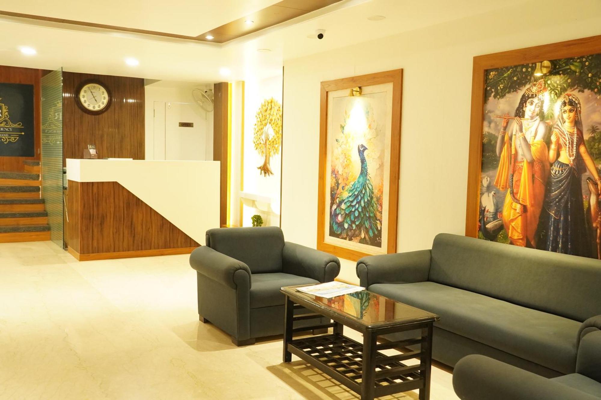 Hotel Eleven Heights 보팔 외부 사진